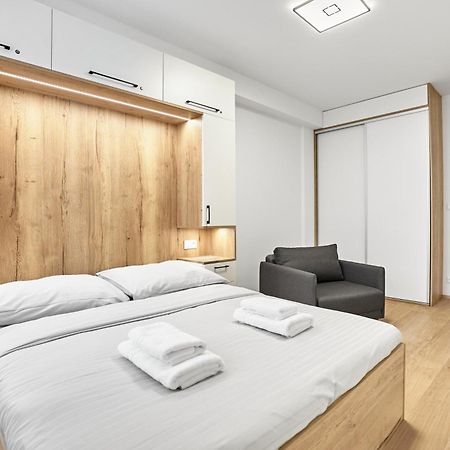 Moderně zařízený apartmán s garážovým stáním Loučná pod Klínovcem Esterno foto